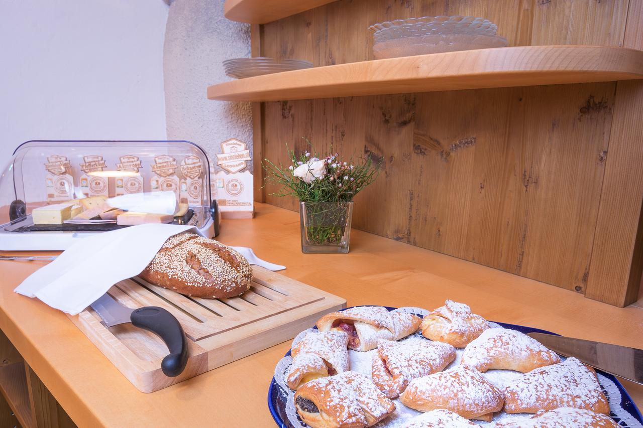 Pension Restaurant Dorfalm Leogang Kültér fotó
