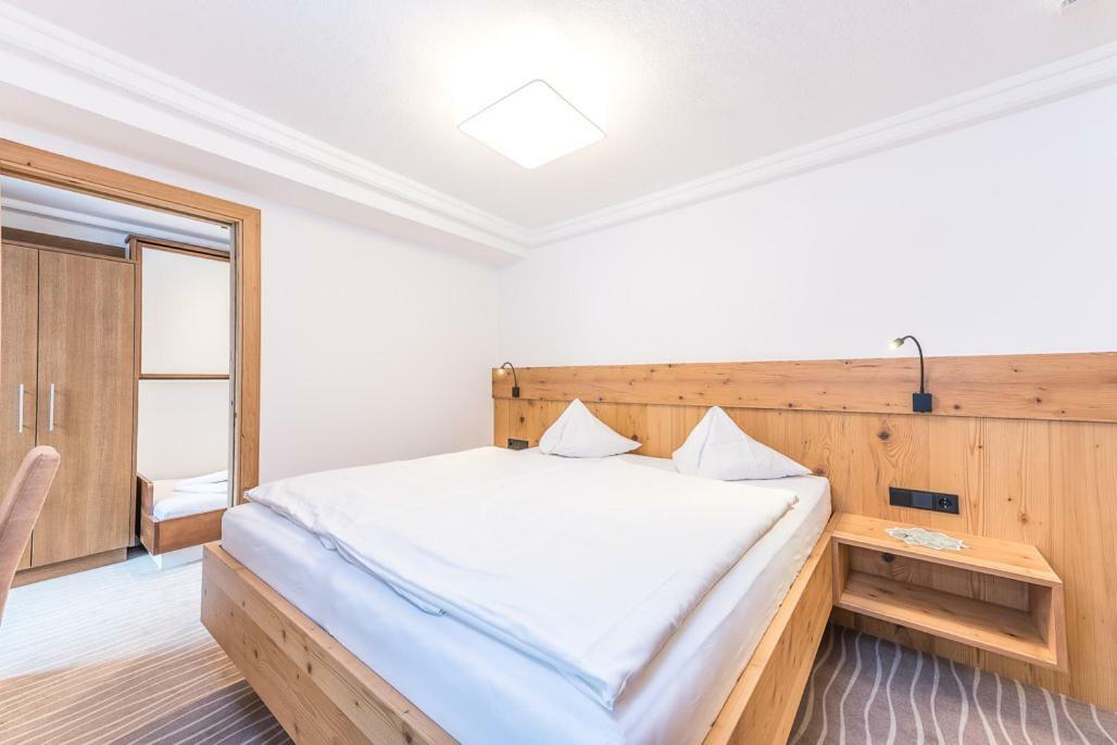 Pension Restaurant Dorfalm Leogang Kültér fotó