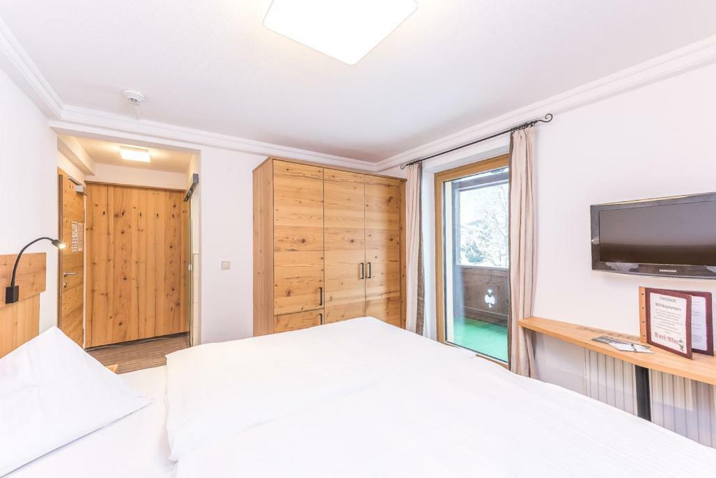 Pension Restaurant Dorfalm Leogang Kültér fotó